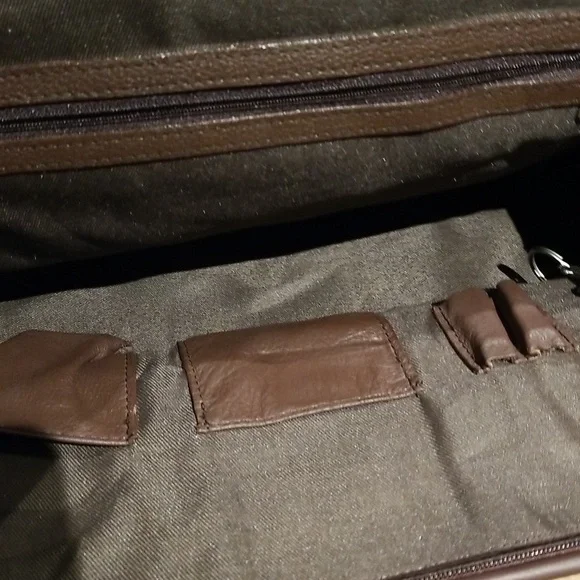 American Leathersmith Brown and Tan Weekender Bag NWT